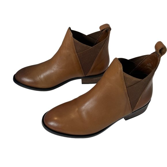 Aldo Women's Brown‎ Ankle Bootie Sz 7.5 - Picture 1 of 7